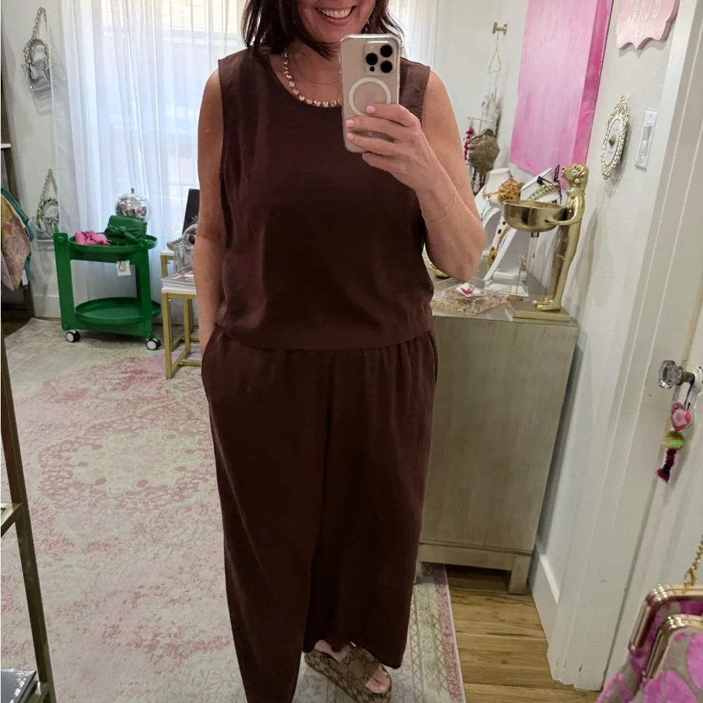 Z SUPPLY SLOANE LINEN TOP - Picture 2 of 4